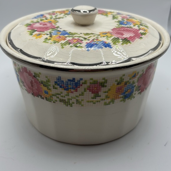 Harker pottery hot oven covered bakeware with lid - Picture 7 of 8